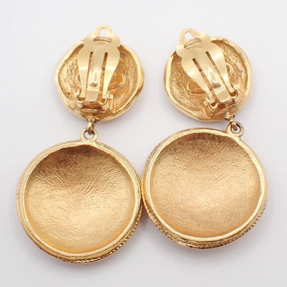 CHANEL Logo Lion Drop Earrings 23 Clip-On Gold France Vintage 82KB357 - Picture 8 of 12